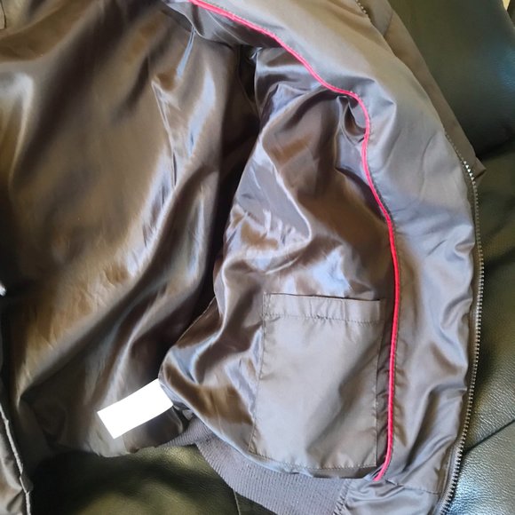 Ladies Bomber Jackets - Picture 3 of 5